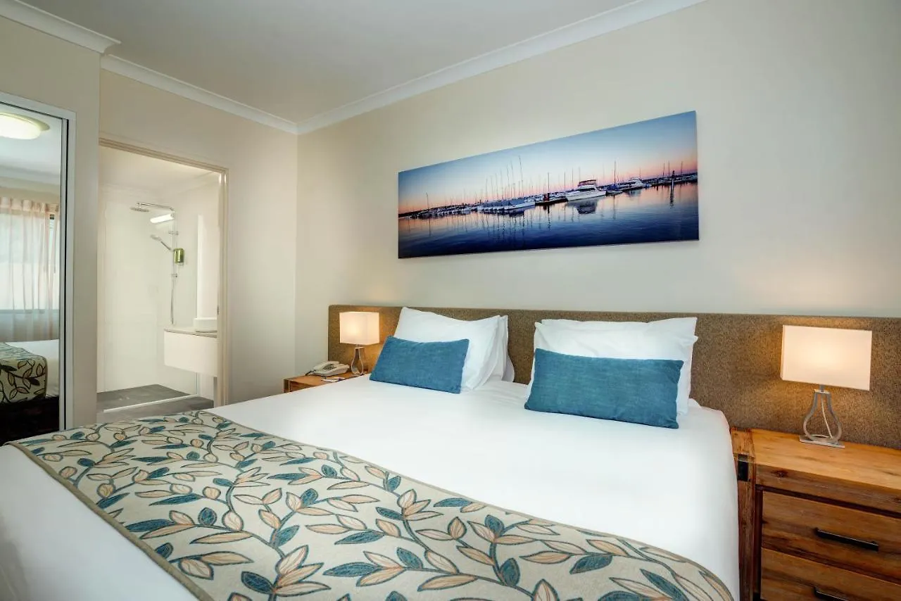 **** Apart Otel Broadwater Resort Como Perth Avustralya