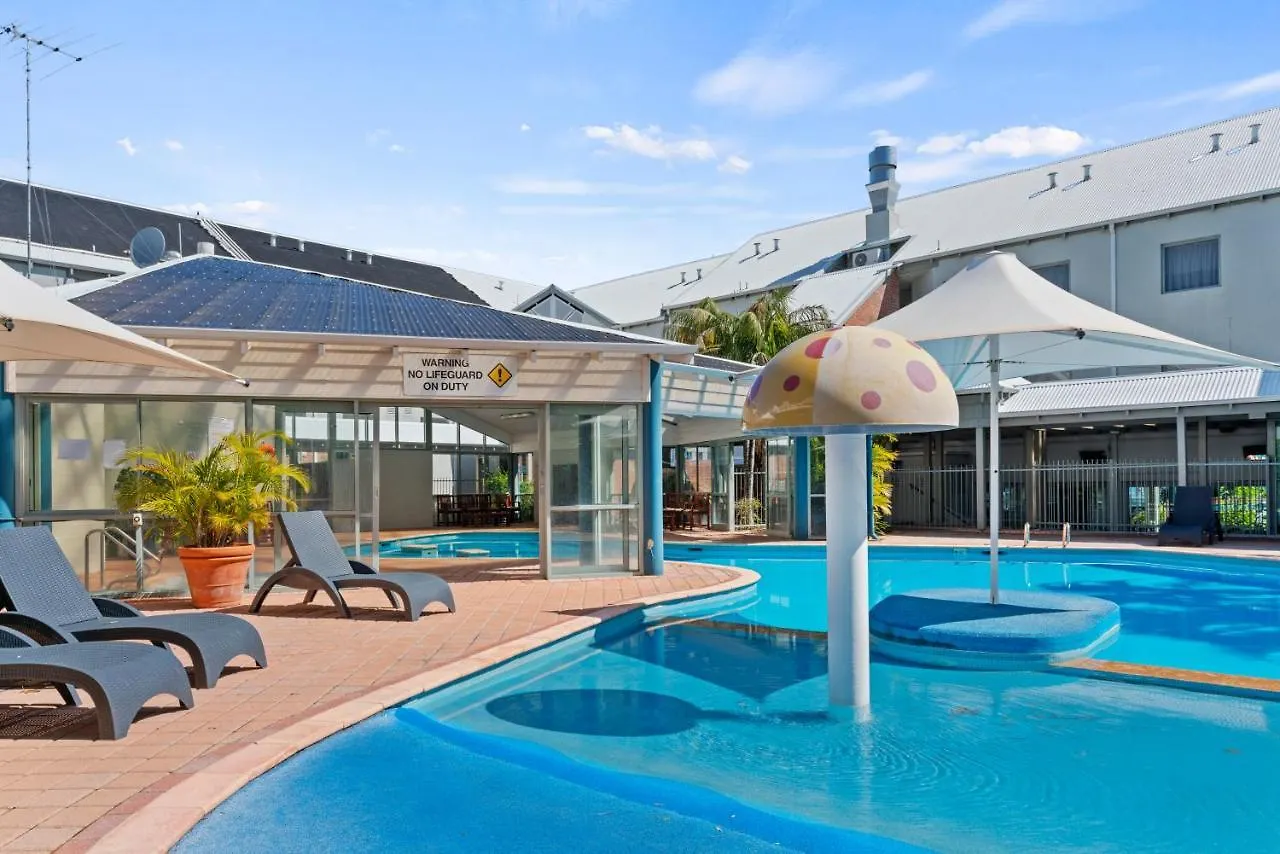 Broadwater Resort Como Perth Apart Otel