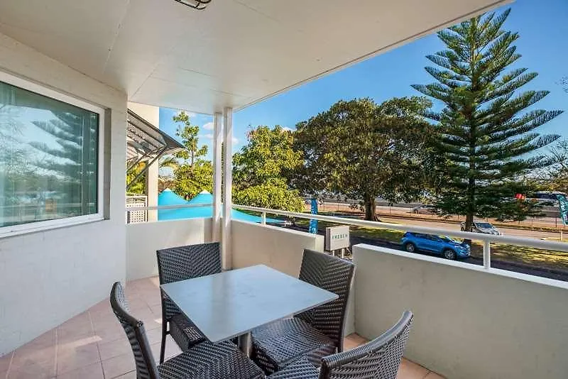 Broadwater Resort Como Perth 4*,