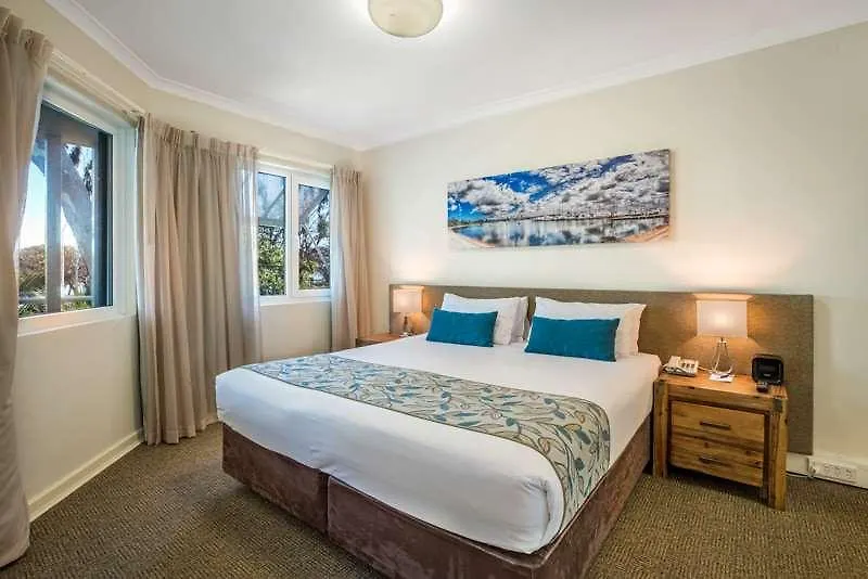 Broadwater Resort Como Perth Apart Otel