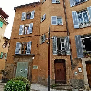 La Maison Des Artistes , Cotignac France